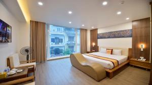 Sắc Màu Hotel Hn - by BAY LUXURY