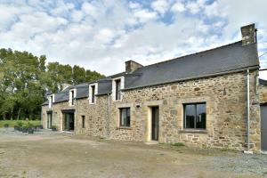 Maisons de vacances Kertromel - Grande maison pour 10 : photos des chambres