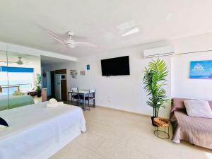 G&G Premium Malibu Beach