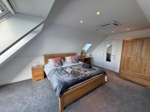 Lancelots Breathtaking Sea View with Cabrio Balcony