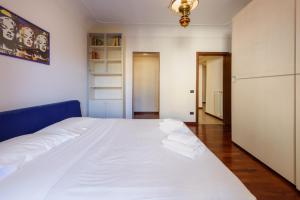 Santa Croces Vintage by MMega