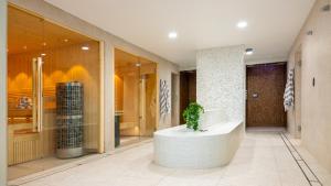 St Moritz Hotel and Cowshed Spa