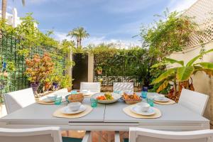 One&Lux Marbella - Lujoso Apartamento de 3 dormitorios