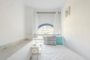 One&Lux Marbella - Lujoso Apartamento de 3 dormitorios