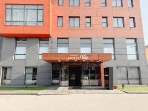Hotel Via Vitez - 布戈伊诺
