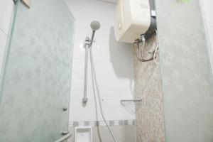 Attractive 1BR Apartment at Royal Olive Residence By Travelio