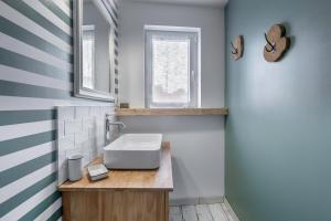 Maisons de vacances A 400m de la plage, maison renovee pour 6 : photos des chambres