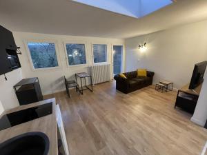 Calais Wilson 2 - Studio Balneo 2p