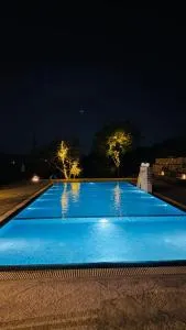 Urban Village Villa - Lakāwās