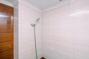 Comfort Stay Studio Room at Margonda Residence 3 Apartment By Travelio