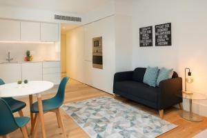 Urban Stylish Studio with Balcony