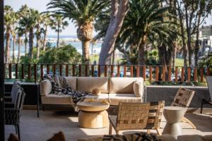 Vive One by Bliss Collection