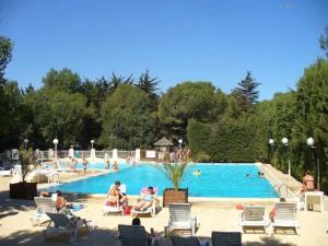 Campings Camping 4 etoiles - Parc aquatique - efaaa0 : photos des chambres