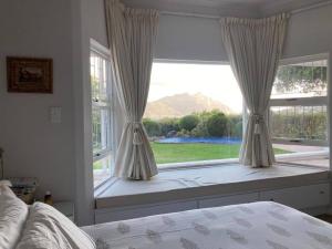 Nature Estate Family Holiday Home with Pool and Sea view