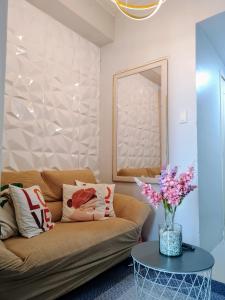 GM STAYCATION - 1 Bedroom, Parking, Gym, Pool, Getaway, Condo