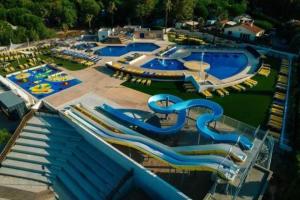 Campings Camping 4 etoiles - Parc aquatique - eehhd0 : photos des chambres