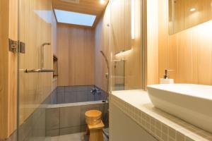 Kakishibu an Machiya House