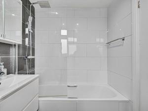 Pass the Keys Stunning 1Bed Manchester Apartment with parking