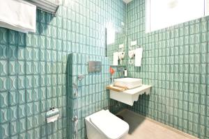 Tiaraa Lite A Ganges Retreat