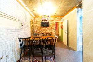 B-Gu & Anne House Hongik Station