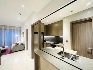 The Marq Three Bedroom- Free City Tour Package 29B Nguyen Dinh Chieu st
