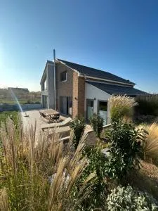 Ferienresort - idyllisches Ferienhaus mit Privatstrand und Sauna in der Nähe von Leipzig #HausMaja - 拉克维茨