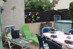 Pavillon dans résidence avec piscine au cœur dArgeles sur mer- 6PM120