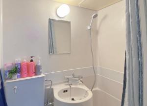 Nakano 102 Walking 4 Mins Broadway Shinjuku 1 stop