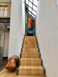 Stylish Duplex Apartment with Private Terrace