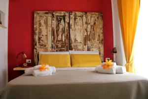 Le Guarattelle House Pulcinella Room