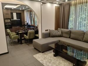 TOP Напълно обзаведен луксозен апартамент