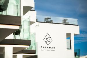 Saladar Suites Boutique
