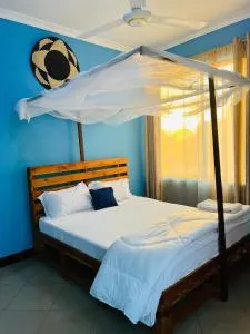 Kilimanjaro Smiley Inn - Zame