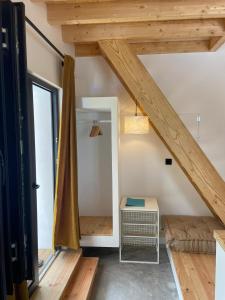 Ideal Summer cabin 1 km from arrifana beach