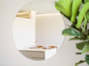 Freshly Renovated, Walk to Yumbo, Shops & Dining