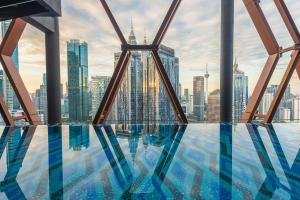 Scarletz Suites KLCC by KANs