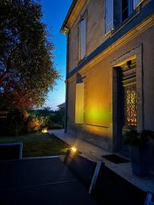 Maisons de vacances Maison Girondine au milieu des vignes du Chateau d Yquem avec belle vue : photos des chambres