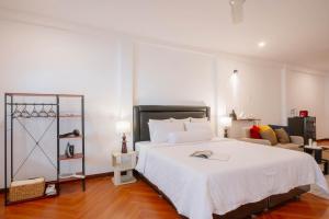 CBD Studio3 next to Sun Plaza Real City Center!