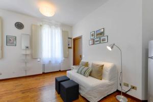 Grazioso studio in centro- WIFI Ascensore Aria Condizionata