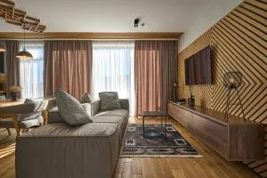 Fomich Residence Guesthouses - 帕利亚尼西亚