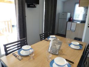 Campings Camping Lou Broustaricq : photos des chambres