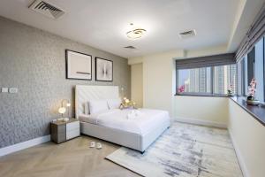 Livbnb Suites - Burj Khalifa View 2BR spacious apt