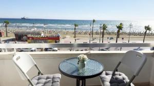 Kolonaki Seaview 1BDR Finikoudes