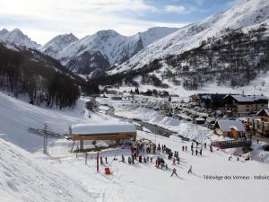 Appartements Charmant 3 pieces, 6 personnes, Sud, pres telesiege, WiFi, animaux OK, parking, Valloire - FR-1-263-391 : photos des chambres