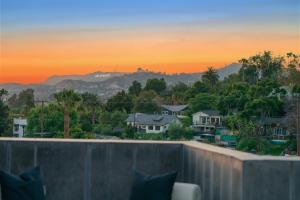 Unique Home with Stunning Views in the Heart of Los Angeles, CA, Silverlake!