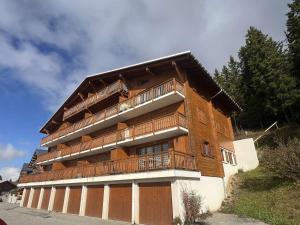 Appartements Appartement 3 pieces, 9 pers, ski aux pieds, Les Saisies - FR-1-810-22 : Appartement