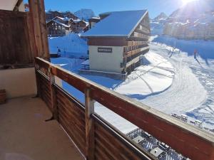 Charmant T2 au cœur des pistes avec WIFI, casier à ski, navette gratuite - FR-1-351-185