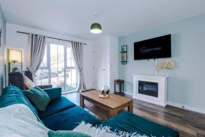 Sleeps 7, Stunning Home, Free Parking, Perfect For Groups, Long Term Disc - Appartements, Manchester