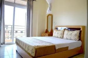 Hotel Top Five - Njeru