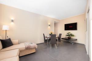 Corvetto House by BarbarHouse